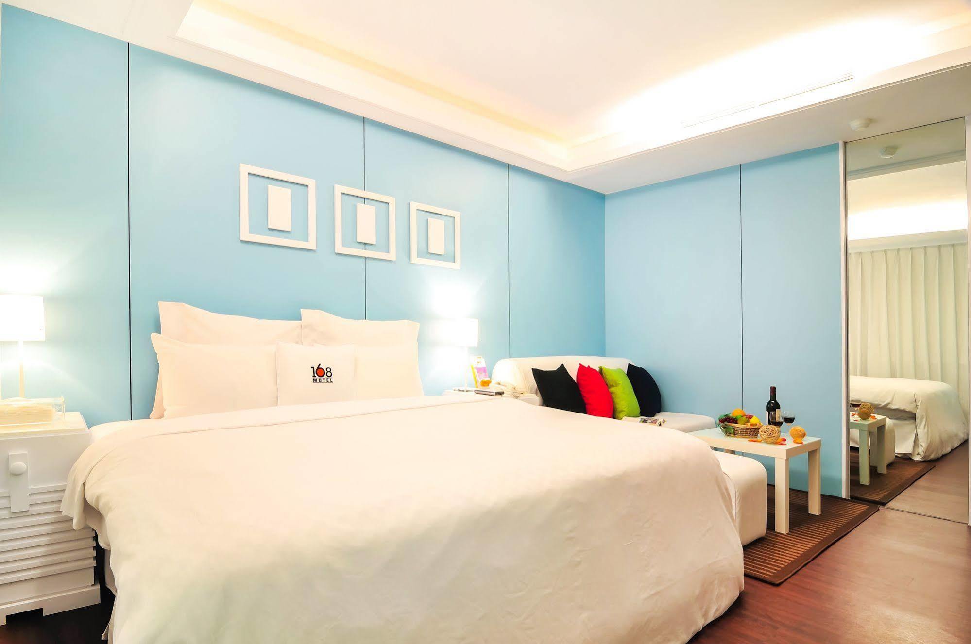 168 Motel-Pingzhen Таоуан Екстериор снимка