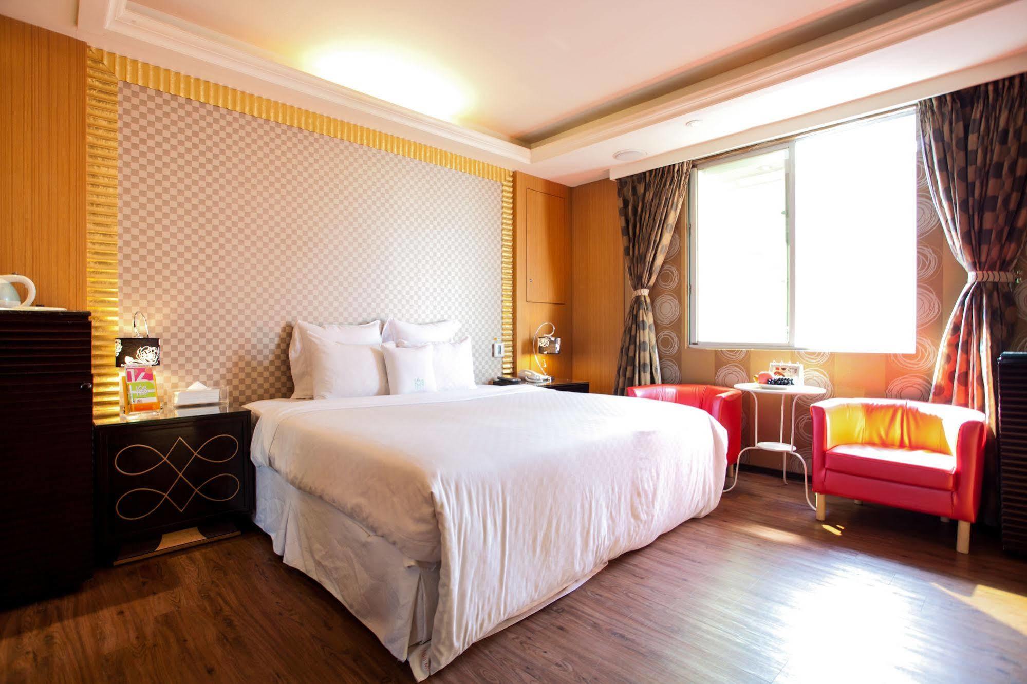 168 Motel-Pingzhen Таоуан Екстериор снимка
