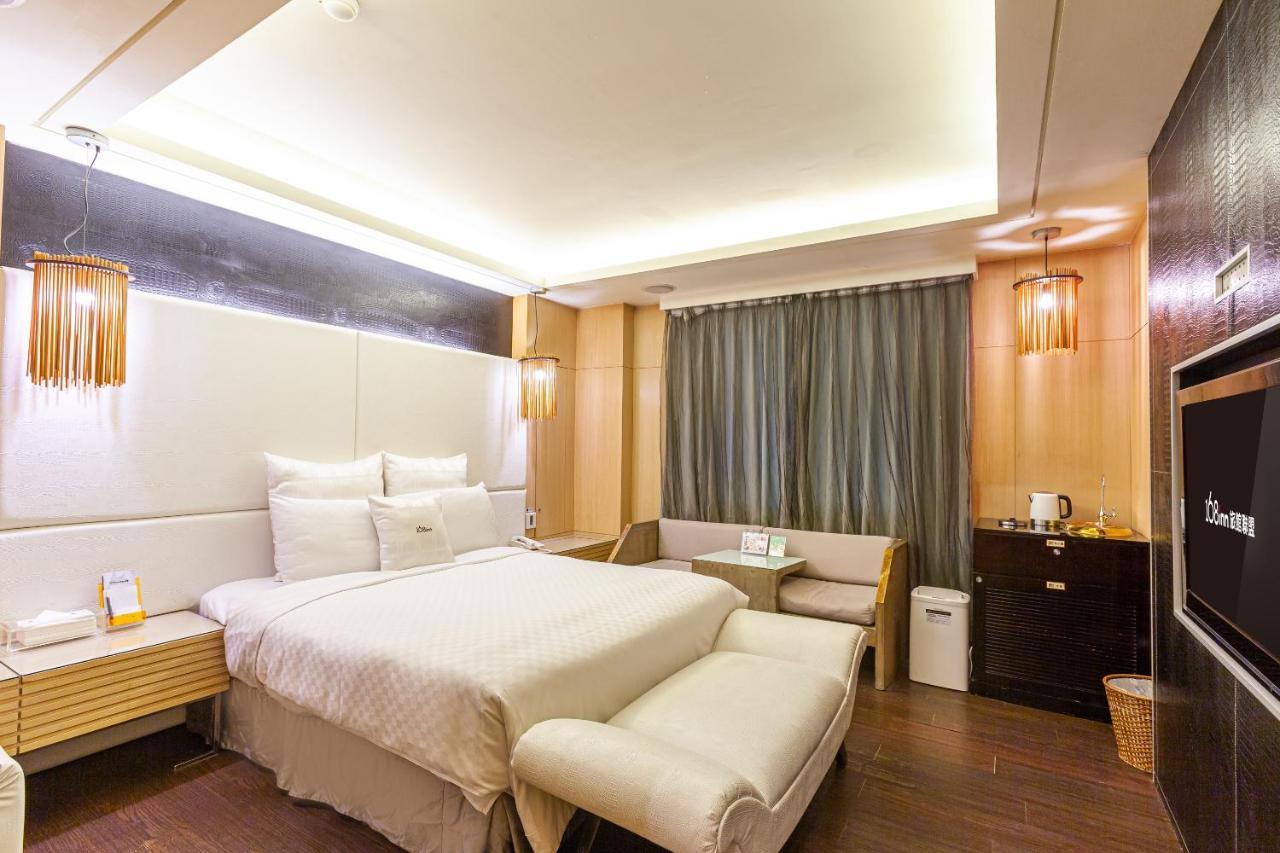 168 Motel-Pingzhen Таоуан Екстериор снимка